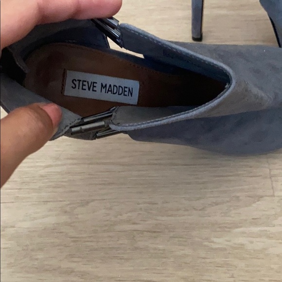 Heels for night time - Picture 2 of 4